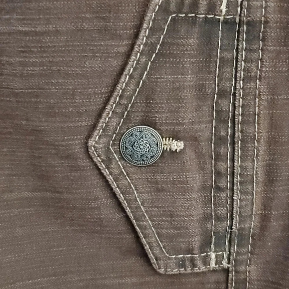 Tribal denim wide leg chocolate Jean Bermuda shorts euc - Picture 8 of 8